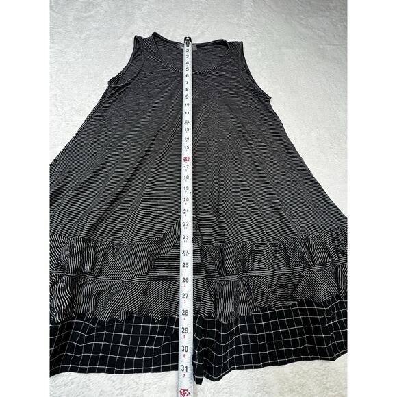 Alembika Layered Ruffle Tunic Top Black White Stripe Asymmetric Hem Size 8 - Picture 6 of 9